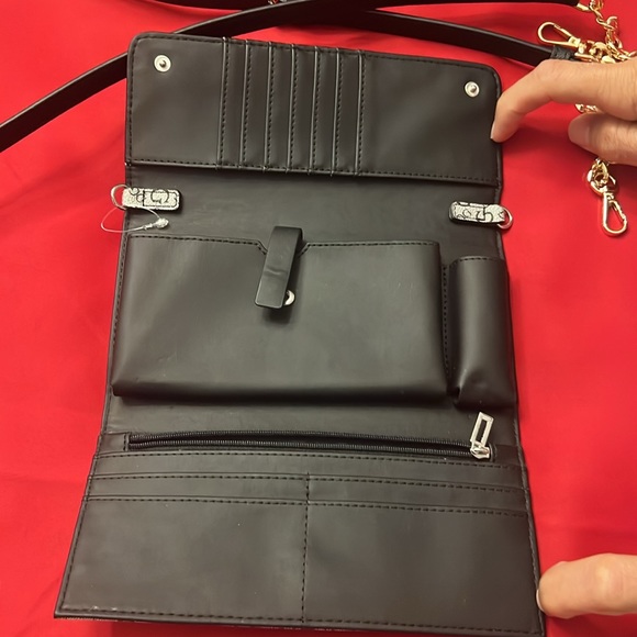 Guess Pocket book Cross body Purse - Picture 7 of 10